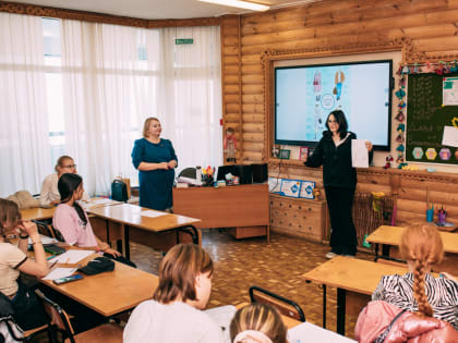 Учителя океанской школы реализуют образовательный интенсив «Новая грамотность»