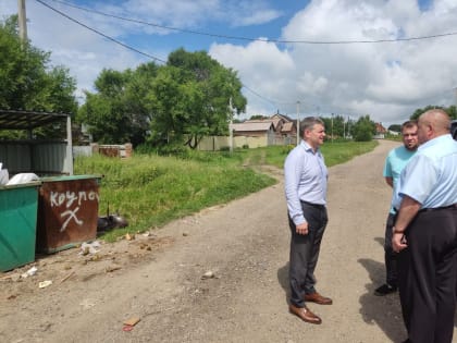 Очередную выездную рабочую встречу провел глава Уссурийского городского округа.