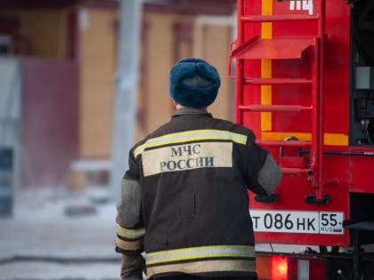 Герой из Уссурийска: пожарный спас пожилую женщину