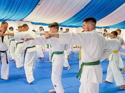 «Восточный Порт» поддержал спортивные сборы «Тихоокеанский рубеж» в детском оздоровительном лагере «Шепалово»