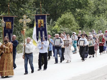 Приглашаем на Успенский Крестный ход