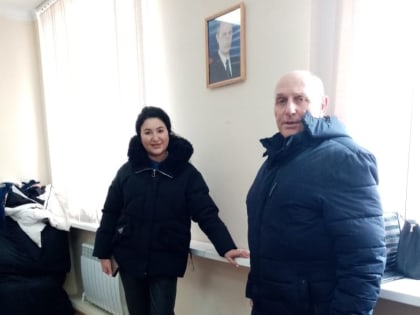 В сбор посылок для наших защитников включились многие городские организации, жители разных профессий