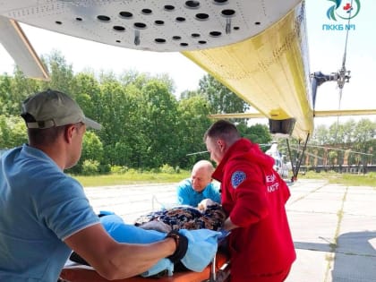 Жительницу Приморья доставили на крылатой «скорой» в Хабаровск