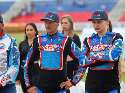 Медуза напала на известного в Приморье тренера