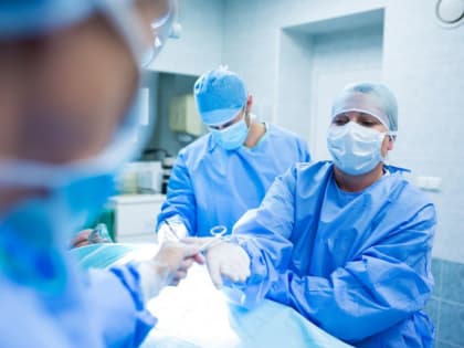 Несколько больших опухолей удалили женщине в Приморском крае