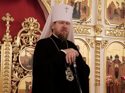 Митрополит Владимир совершил всенощное бдение в Покровском соборе