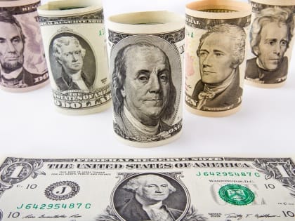 ЦБ: Международные резервы России достигли $574,8 млрд
