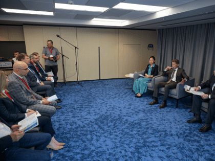 Еще три современных состава пополнят парк приморских электричек в этом году