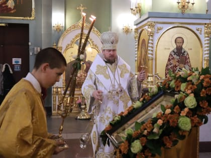 Глава Приморской митрополии совершил всенощное бдение в Покровском соборе