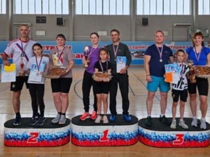 Соревнования 'Папа, мама, я - спортивная семья' прошли в Уссурийске