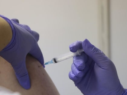 «Ни в коем случае»: Минздрав сообщил, кому нельзя прививаться от ковида