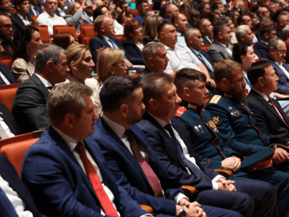 Олег Кожемяко официально вступил в должность Губернатора Приморья