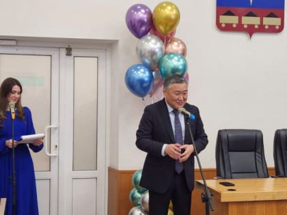 В Артеме поздравили работников сферы ЖКХ и бытового обслуживания