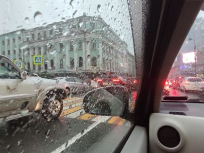 Приморцев предупредили об осадках в виде дождя