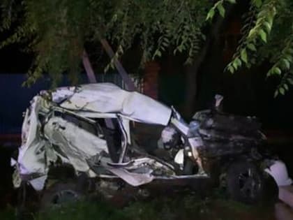 В Уссурийске малолитражка попала под самосвал, водитель мгновенно погиб