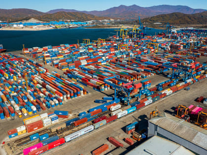 «Восточная стивидорная компания» в 2022 году нарастила перевалку контейнеров на 31,6%