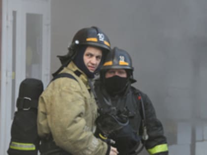 Во Владивостоке загорелась кухня ресторана «Дело в мясе» – пострадавших нет