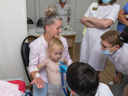 Федеральные эксперты по генным дерматозам побывали в Приморье