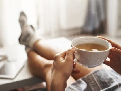 «Пьем каждый день и не знаем». Россиянам рассказали, какой напиток продлевает жизнь