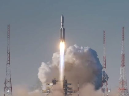 Тяжелая ракета «Ангара-А5» впервые стартовала с космодрома Восточный