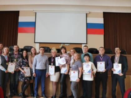 В Уссурийске наградили спортсменов – серебряных призеров краевой спартакиады