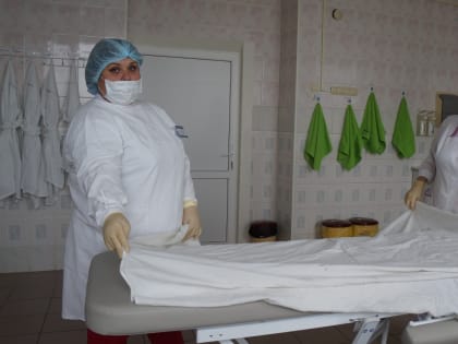 Мог умереть: восьмилетнему мальчику провели серьезную операцию в Приморье