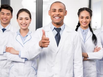 Каким зарубежным медикам обрадуются в России