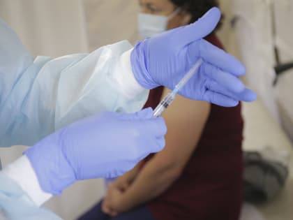 Вакцинация остается самым надежным способом предупреждения распространения вируса