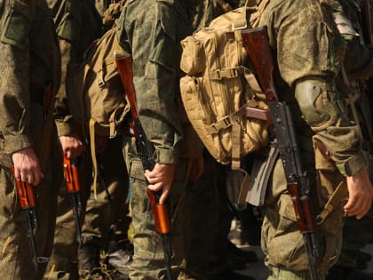 В Приморье на 200 тысяч увеличили выплату для заключивших контракт на участие в СВО