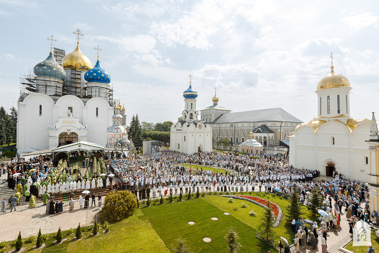 Фото троице сергиева монастыря