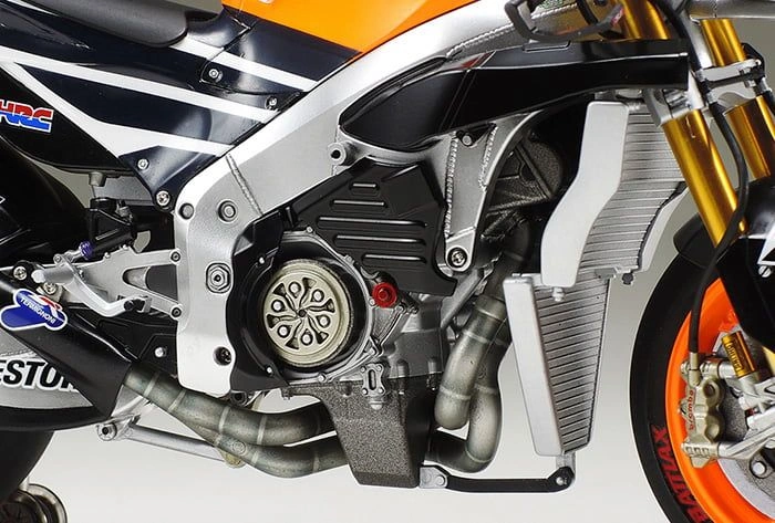 Close-up view of the engine of an assembled Honda RC213V Repsol 1/12 scale model