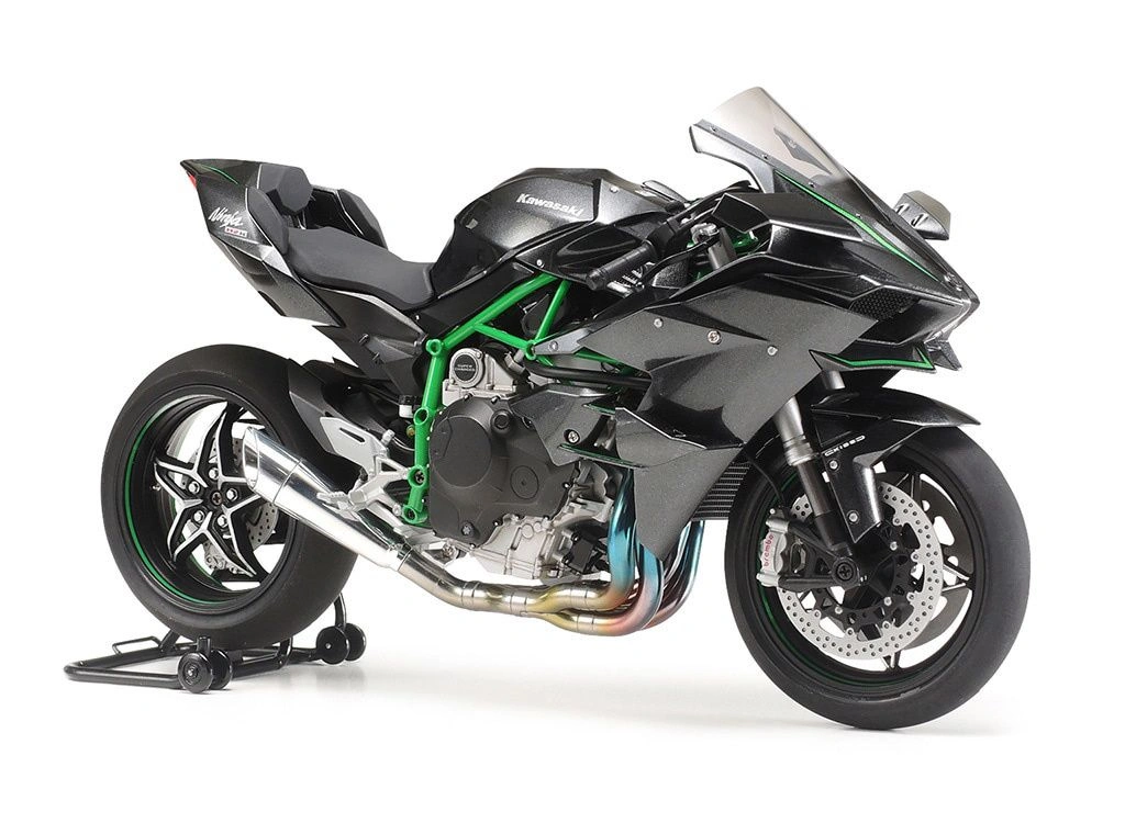 Side view of an assembled Kawasaki Ninja H2R 1/12 scale model