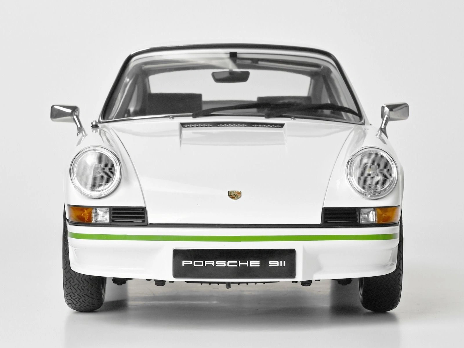 Front view of an assembled Porsche 911 Carrera RS 2.7 1/8 scale model