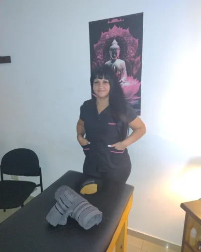 Detalle de foto perfil de Luciana en Asmodeo.net