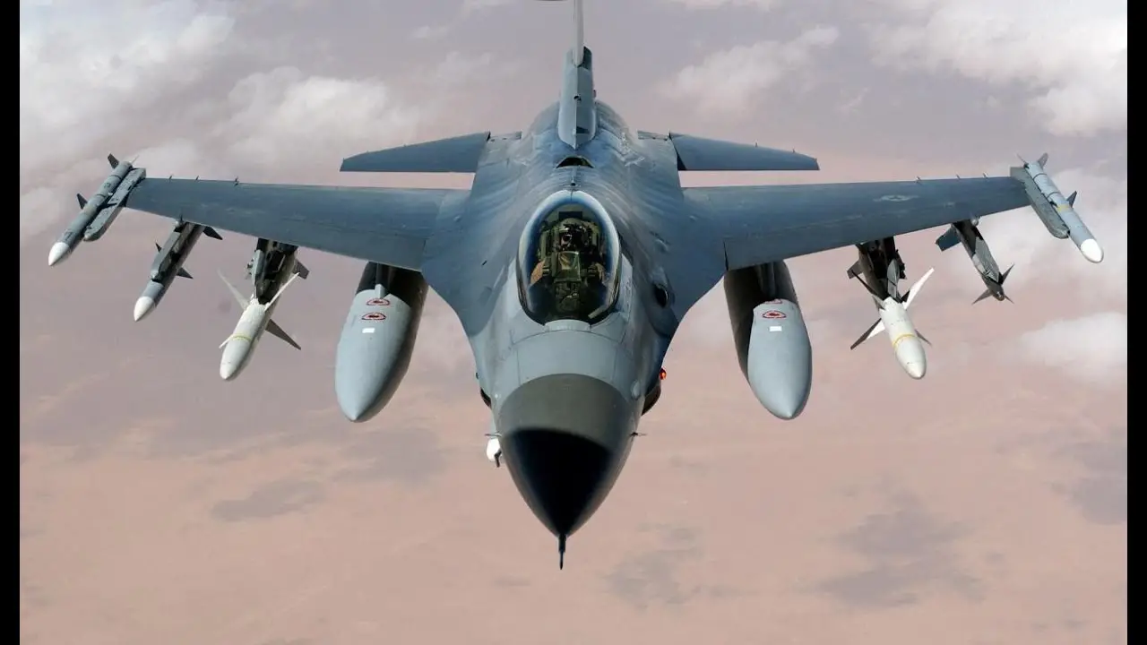 F-16 Fighting Falcon An In-Depth Exploration