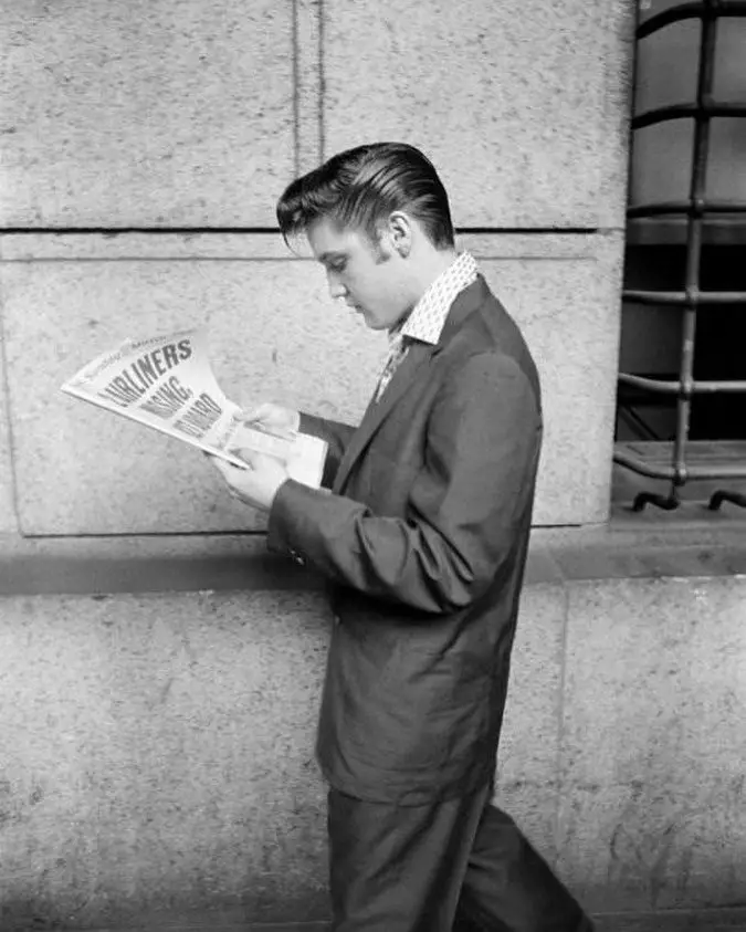 Elvis Presley's Reading Habits A Peek into the King's Literary Side