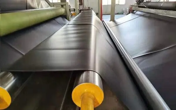 Bạt Nhựa HDPE Lót Hầm Biogas - Giải Pháp Xanh Cho Nông Nghiệp