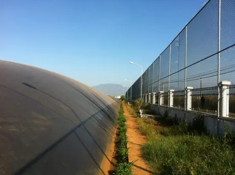 Bạt Nhựa HDPE Lót Hầm Biogas - Giải Pháp Xanh Cho Nông Nghiệp