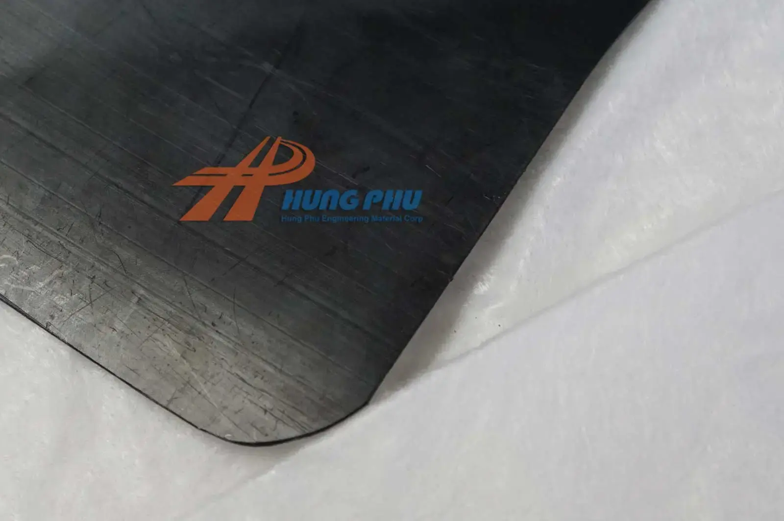 Bạt HDPE Dày 1mm - “Vũ Khí” Chống Thấm Vượt Trội Cho Mọi Công Trình