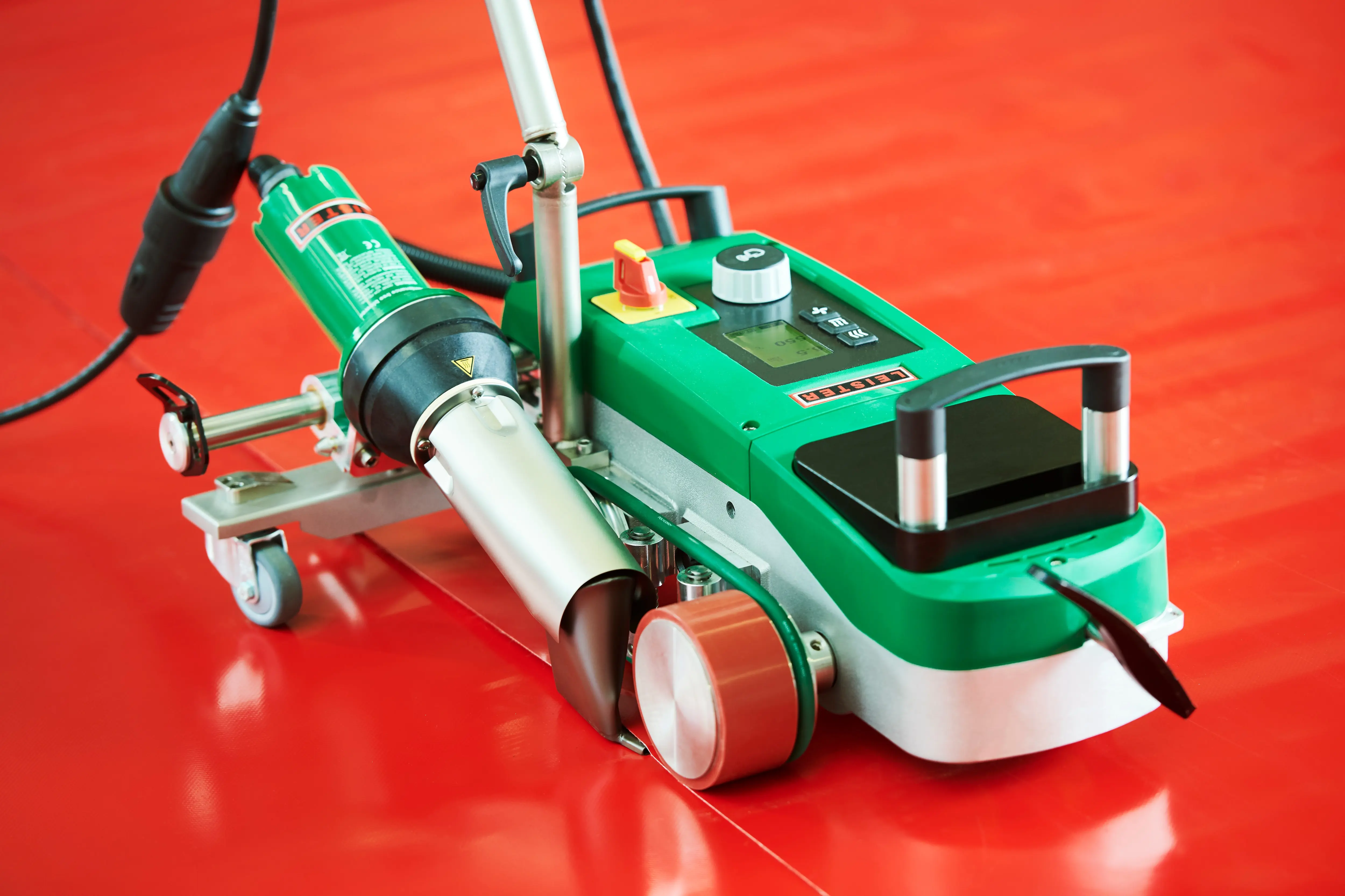 Máy hàn bạt mái VARIANT T1 - Giải pháp hàn nối đỉnh cao cho mọi công trình