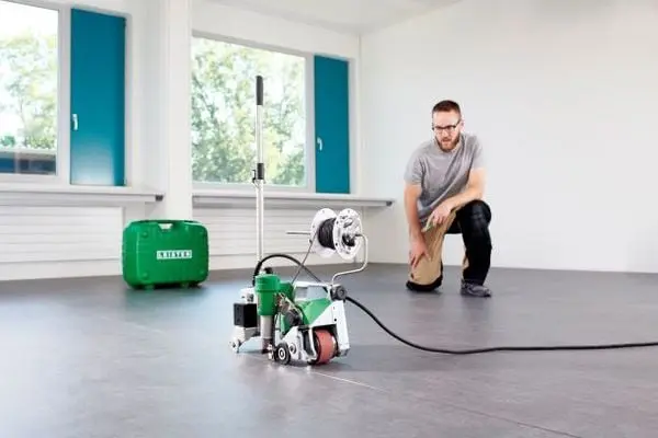 Máy hàn bạt PVC UNIFLOOR 500 - Giải pháp tối ưu cho mọi công trình