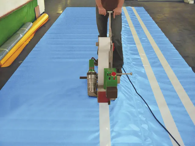 Máy hàn bạt nhựa PVC Leister TAPEMAT SPRIEGEL - Giải Pháp Hàn Tuyệt Vời Cho Mọi Công Trình