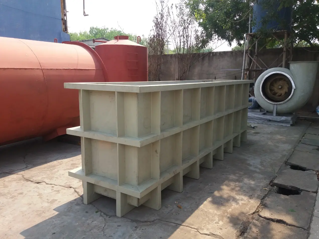 Bồn Chứa Axit - Giải Pháp An Toàn Tối Ưu Cho Công Nghiệp