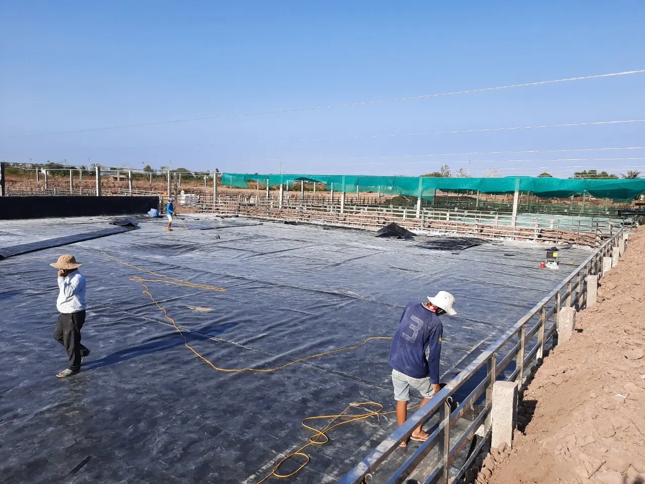 Giá Bạt HDPE Lót Hồ - Giải Pháp Toàn Diện Cho Mọi Nhu Cầu Lót Hồ