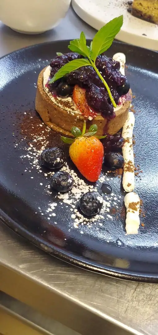 chef clayton desert image