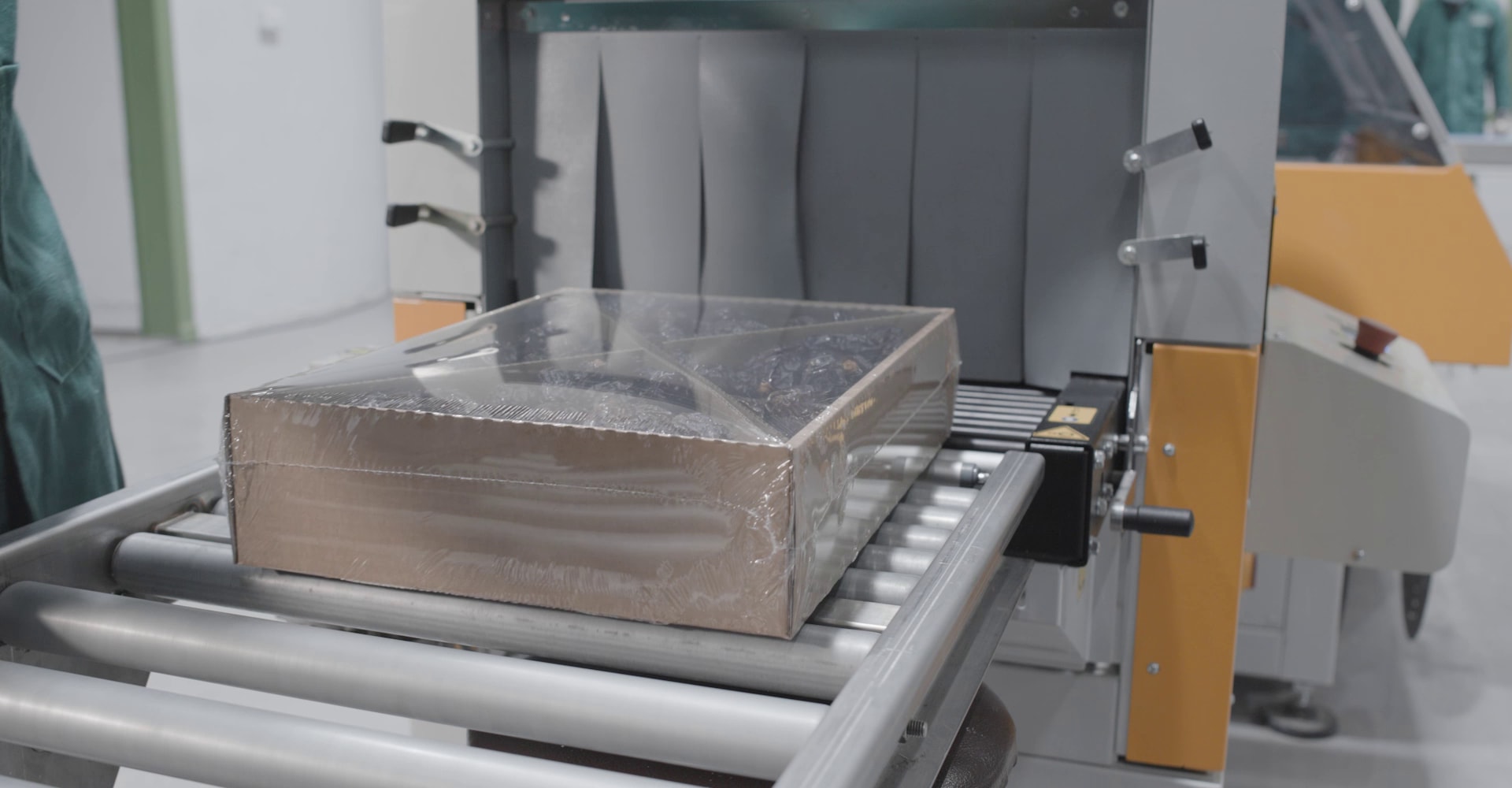 Shrink Tunnel for Dates