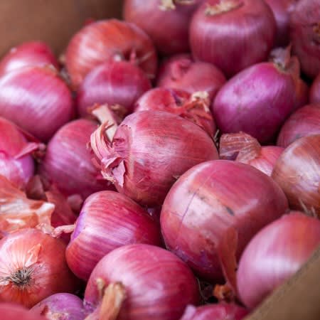 Red Onions Sorting