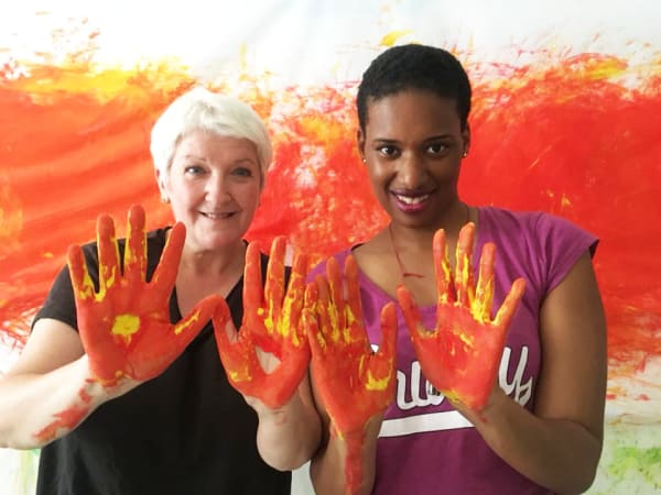 team-building-cours-de-danse-peinture-en-entreprise
