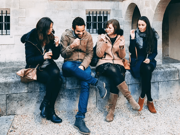 team-building-team-building-visite-et-tour-olfactif-en-entreprise-a-paris