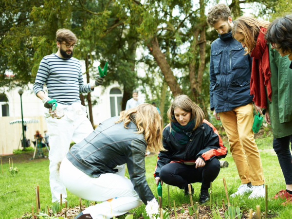 Team-Building-Teambuilding-eco-responsable-a-Paris-permaculture-en-entreprise